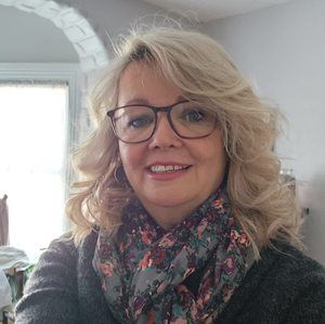 Meet your Posher, Kelli